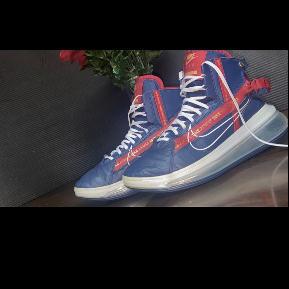 Nike’s AIR MAX 720 SATURN 'MIDNIGHT NAVY'